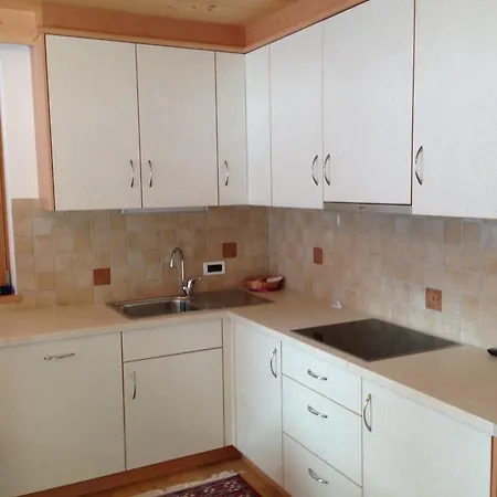 Appartamento Haus Cornel *