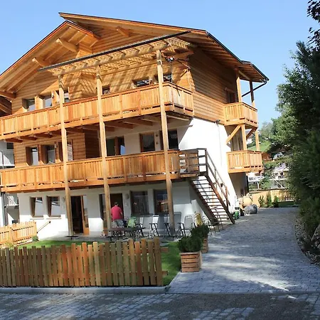 Apartment Haus Cornel *